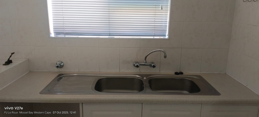 To Let 3 Bedroom Property for Rent in Linkside Western Cape